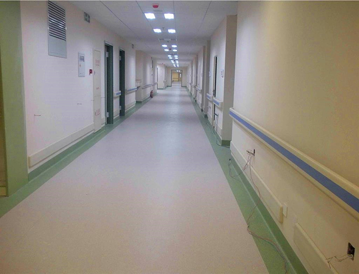 重庆医院塑胶地板胶
